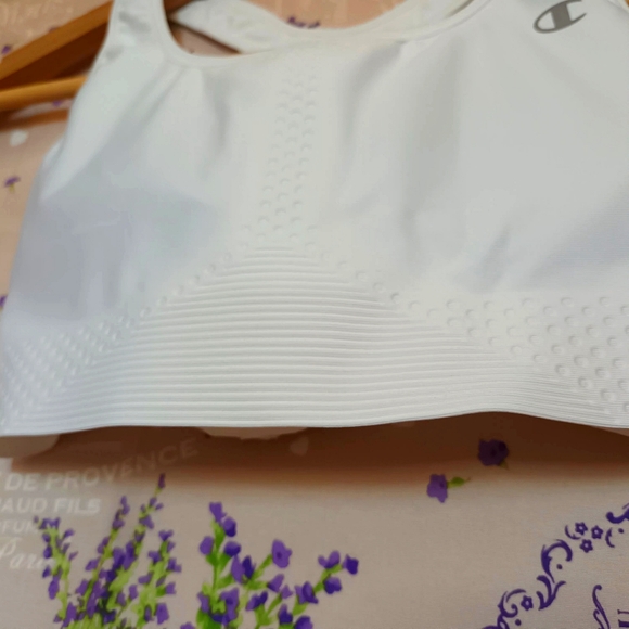 Champion White Sports Bra - Picture 4 of 6